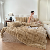 H&D Fluffy 380g Faux Rabbit Fur Throw Blanket, Breathable and Light Weight for Bed Sofa or Couch, Comfy Warm blanket for Winter, Soft fleece-lined back, Home or Dorm Decor Blanket, Hypoallergenic, Gifts for Girls and Women, Machine Washable