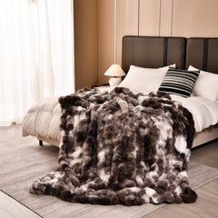 Brown tie-dye blanket