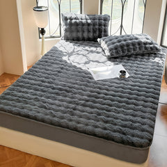 Tuscan Rabbit Fur Plush Fitted Sheet Carlo Black