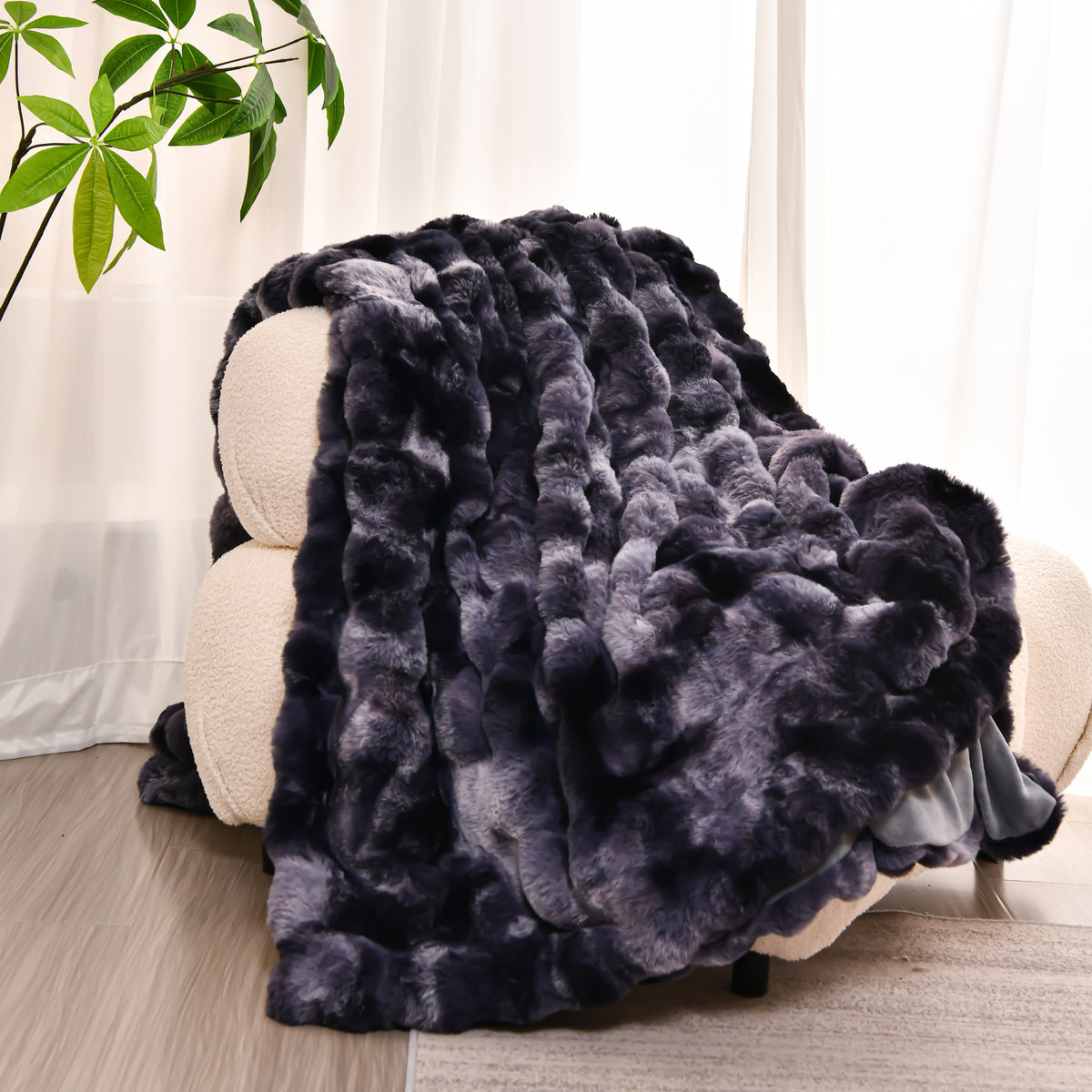 Black tie-dye blanket