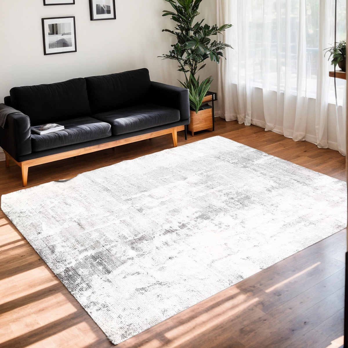 Faux silk low-pile area rug in cloud dust